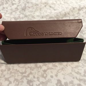 Ducks Unlimited glasses case